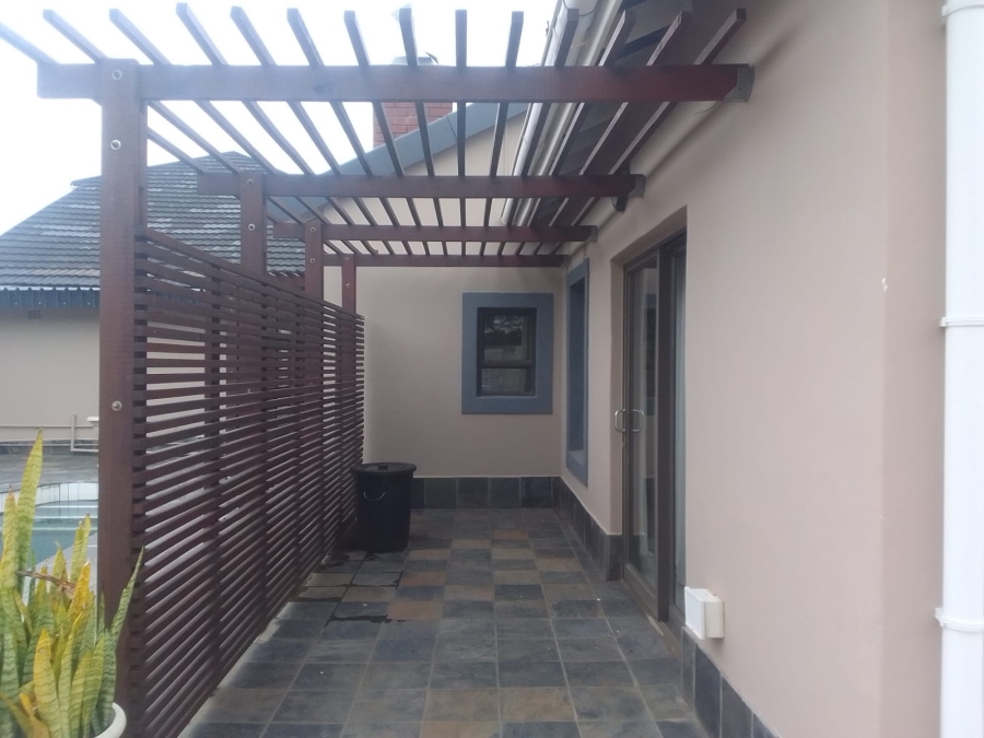 To Let 3 Bedroom Property for Rent in Selborne Eastern Cape